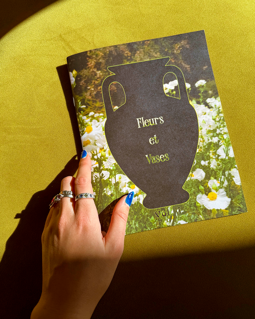 Flowers & Vessels Vol. 1 Zine – Inner Peach Design